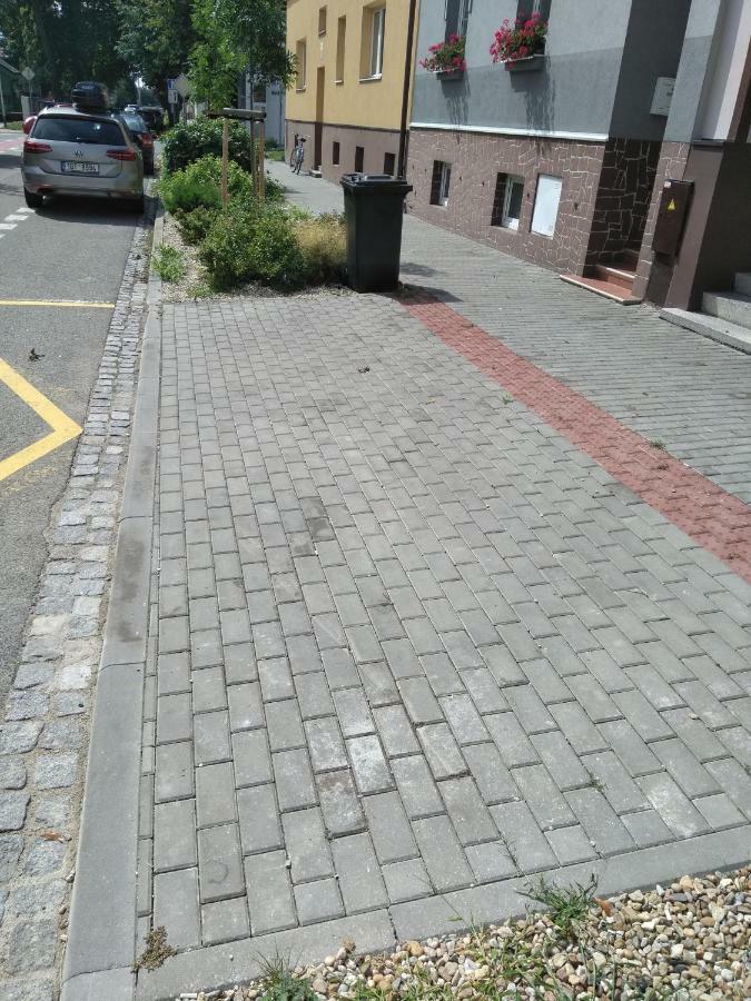 BřeclavCechovka公寓 外观 照片
